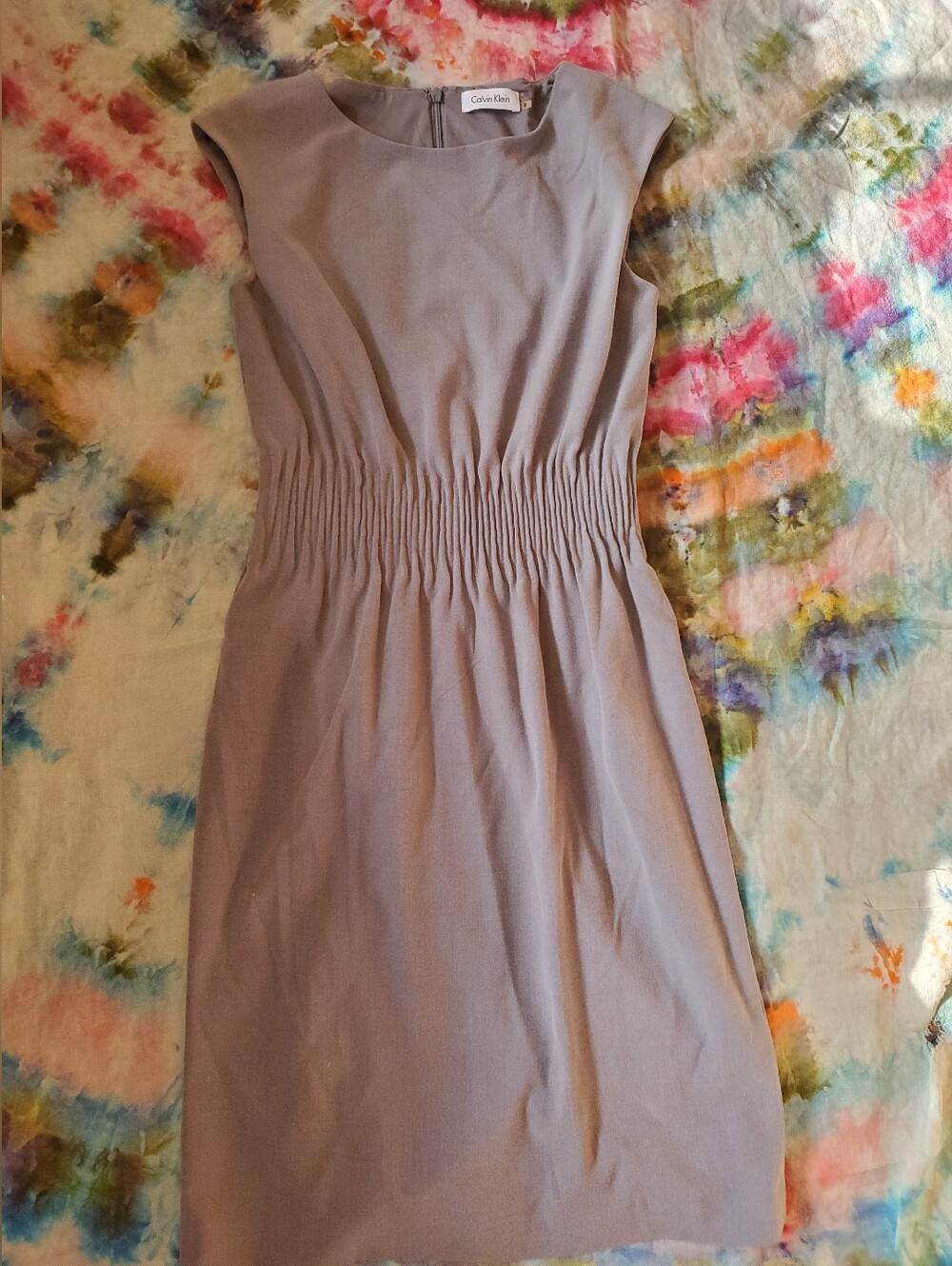 Calvin Klein Grey Cap-Sleeve Sheath Dress